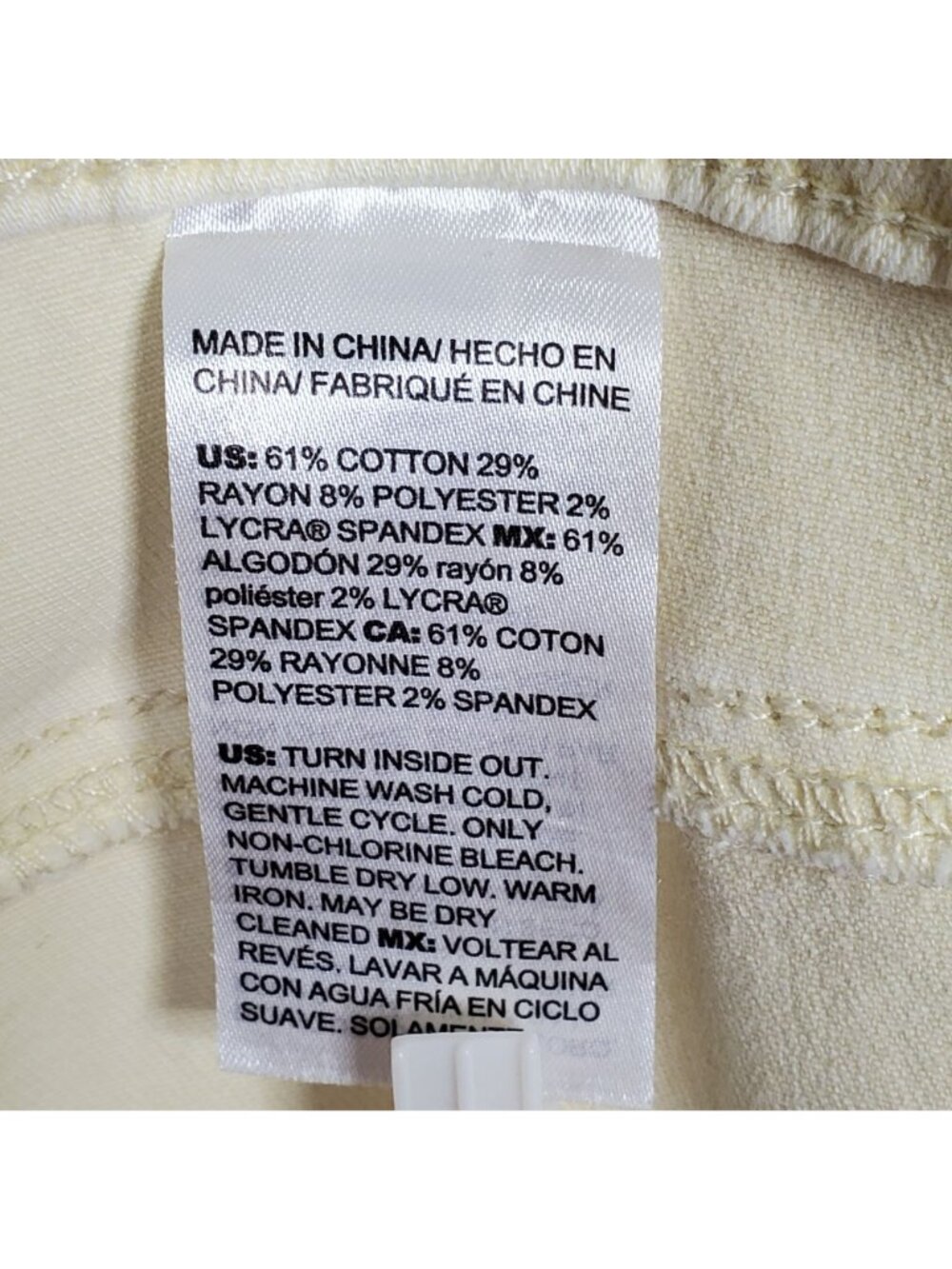 Chicos Size 16 Pants So Slimming Girlfriend Slim Leg Ankle Comfort Casual Yellow - Picture 8 of 9